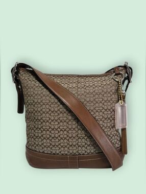 Coach (Vintage) F066-F10417 Signature Mini "C" Covertible/Shoulder Bag-EUC